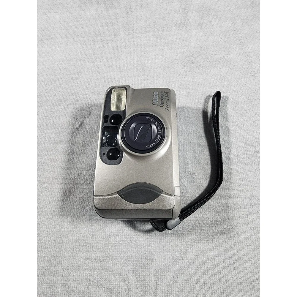 Nikon One Touch Zoom 70 QD 35mm Film Camera Point Shoot WORKS